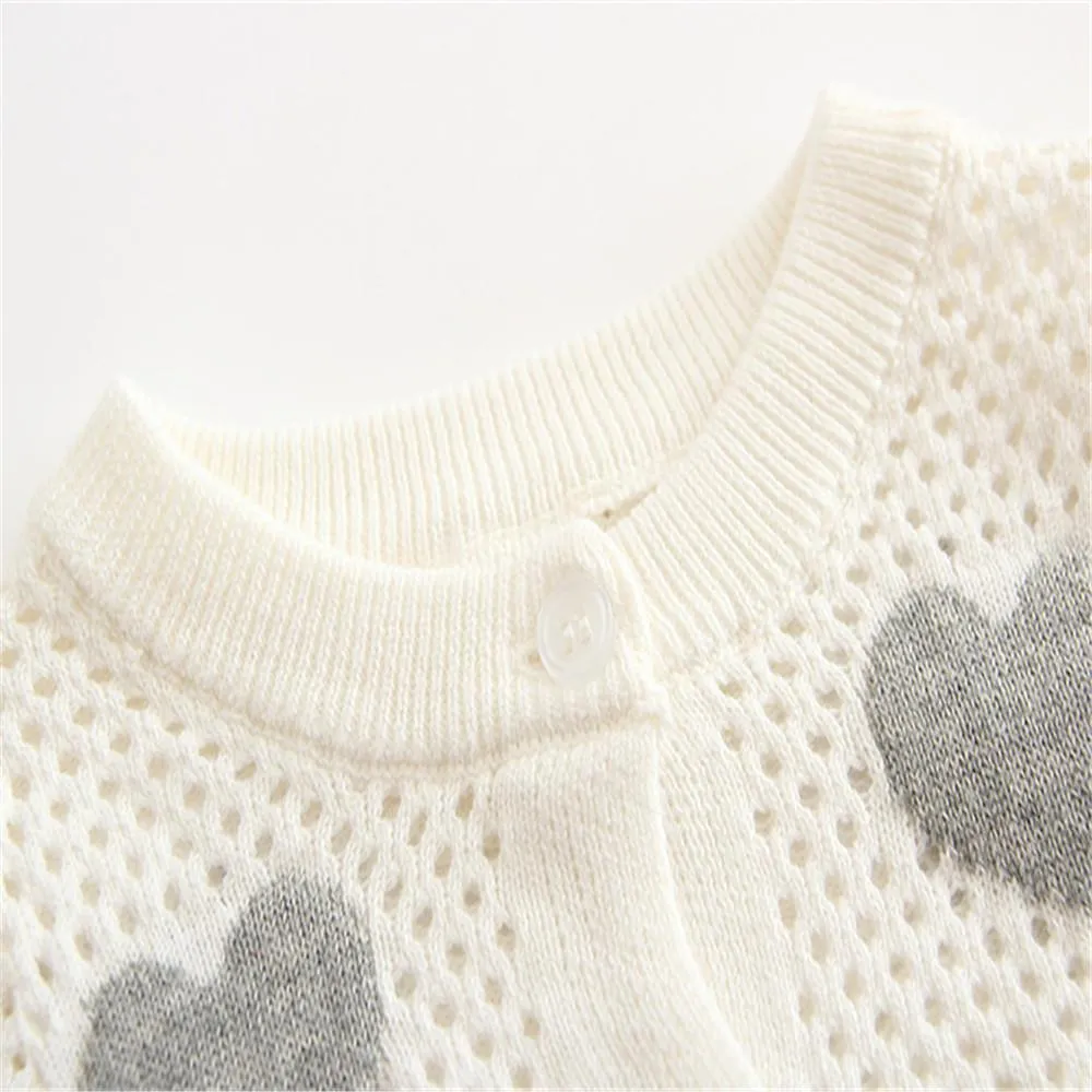 Girls Solid Button Heart Long Sleeve Sweaters