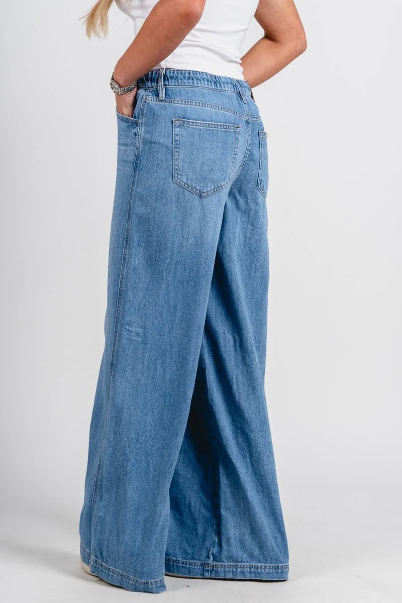 Hidden wide leg jeans light wash