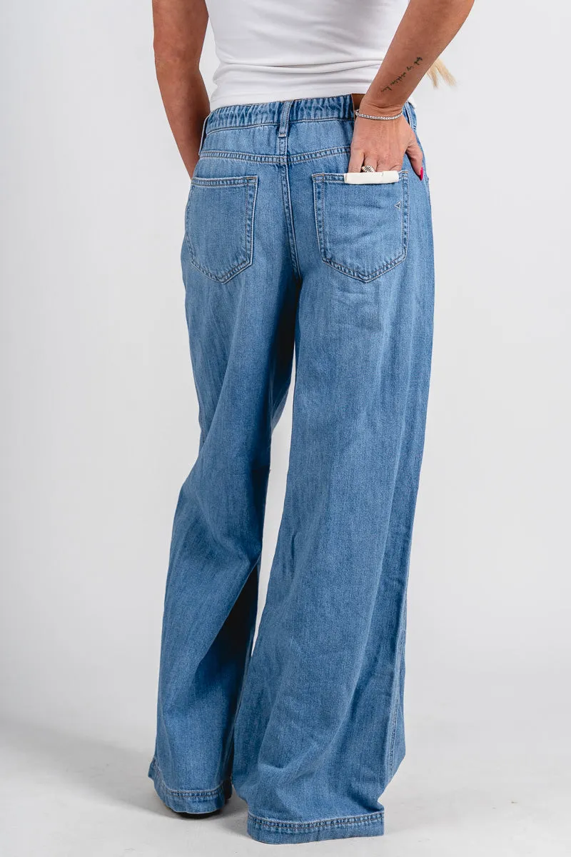 Hidden wide leg jeans light wash