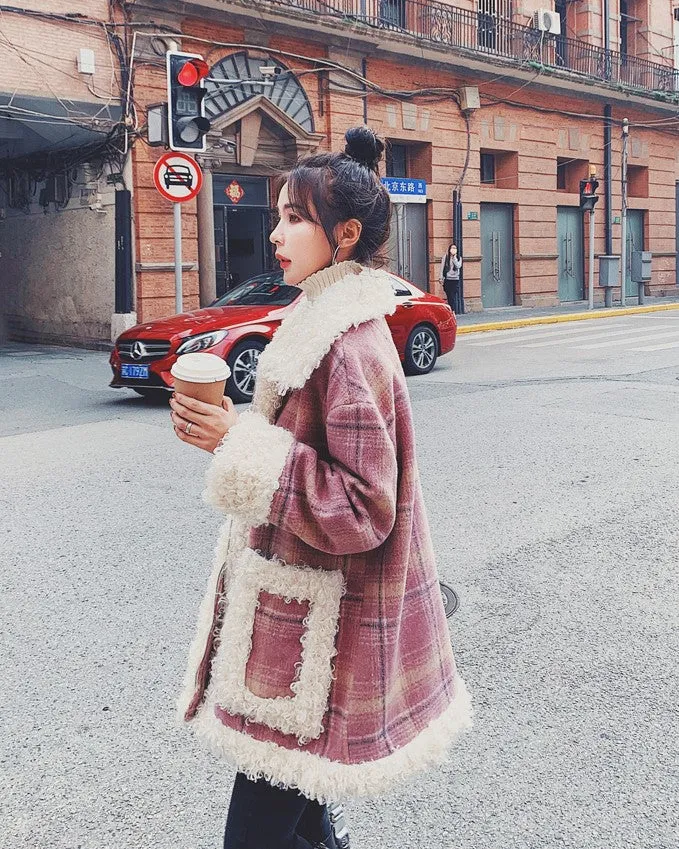 Pink Plaid Retro Lamb Wool Loose Loop Women's Coat